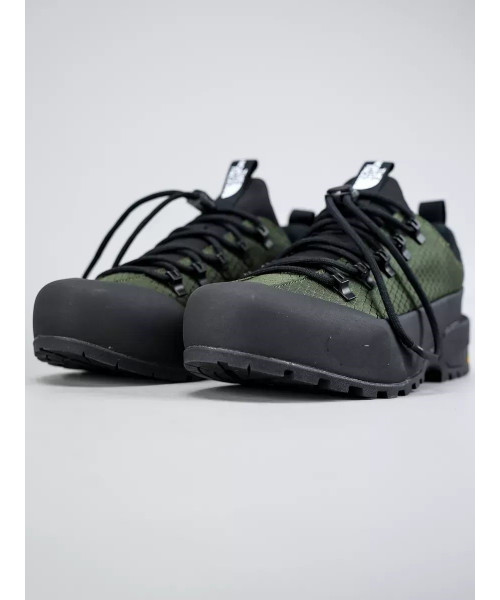 Ботинки The North Face (TNF) зелёного цвета — стиль, защита и комфорт для активных приключений
